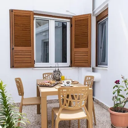 Castlevania- Traditional House In The Castle アパート Naxos City